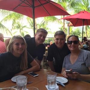 Meet your Posher, Tara